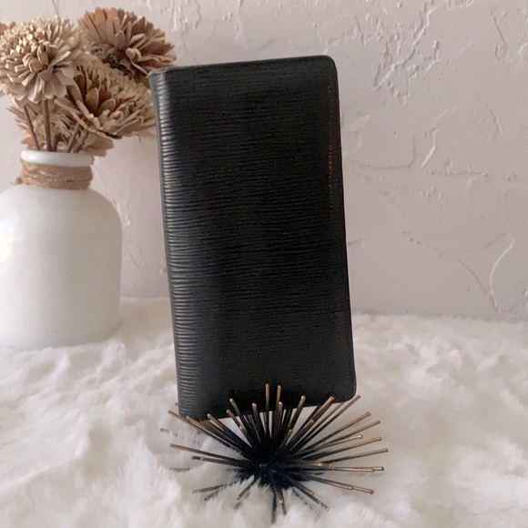 Louis Vuitton Handbags - Louis Vuitton Epi Porte Feiulle Brazzaville Long Wallet